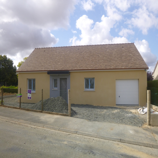 Offres de location Maison Conlie 72240